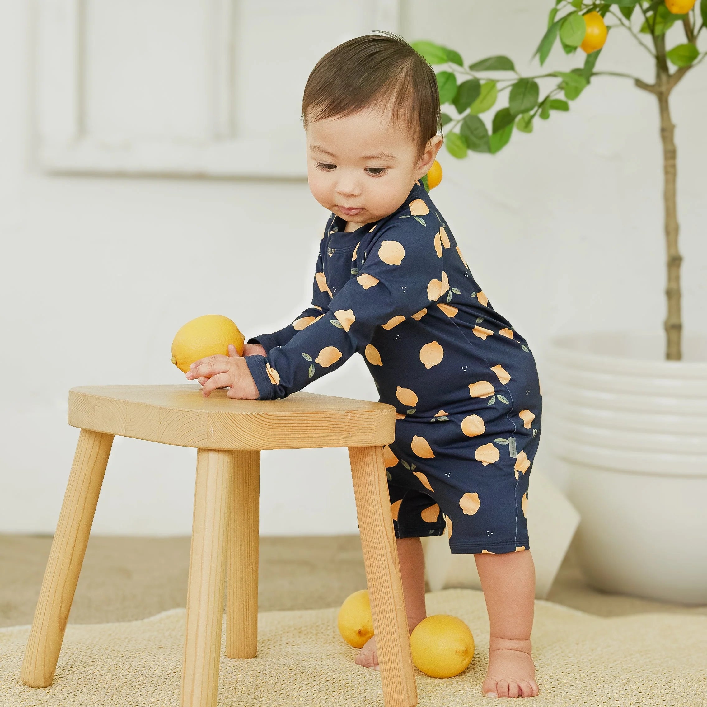 Petit lem - Combinaison de bain marine à imprimé de citrons, 0-3 mois